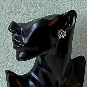 SALE Silver Peacock Pearl Flower Earrings